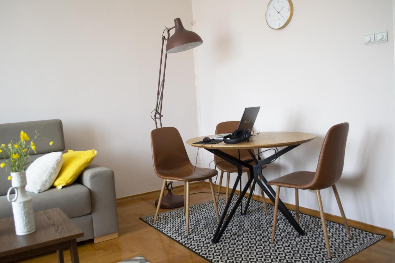 Nicola'S Appartement Novi Sad Buitenkant foto